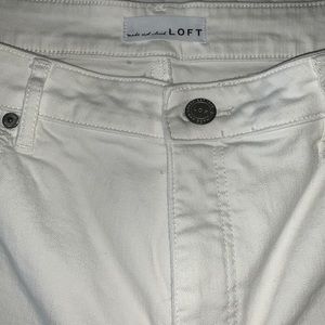New Loft White Chewed Hem Curvy Crop Jeans